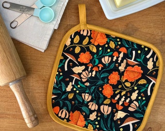 Mushroom Flora Pot holder