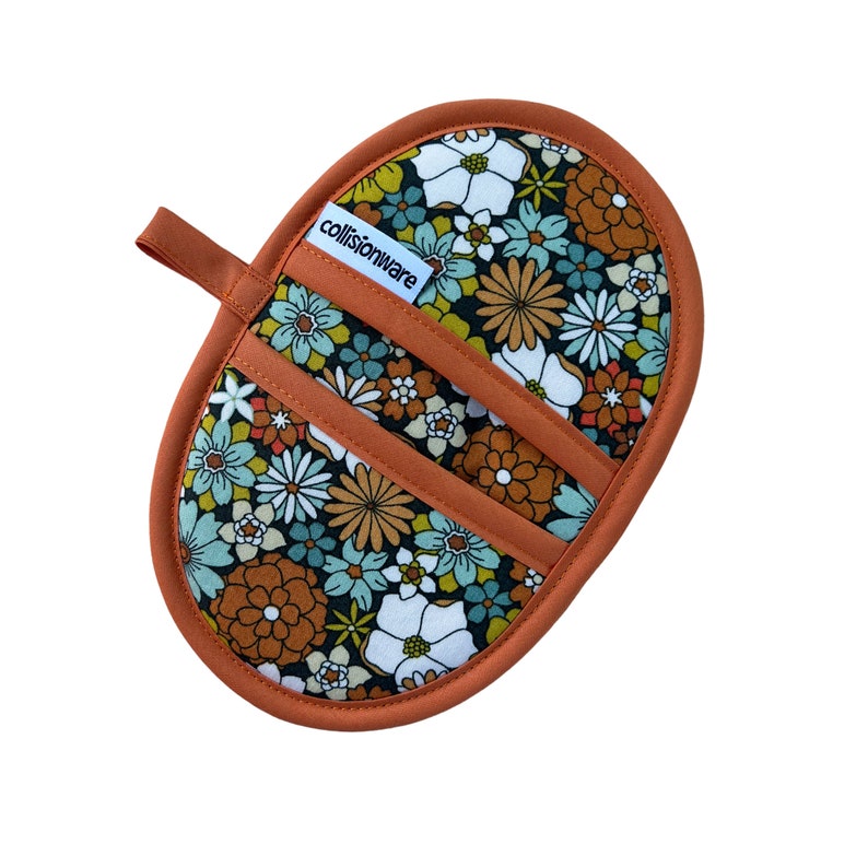 70's Flowers Mini Pincher Mitt image 1