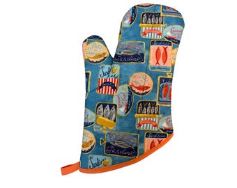 Sardines Oven Mitt