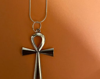 Retro Silver Egyptian Ankh Cross Pendant Necklace