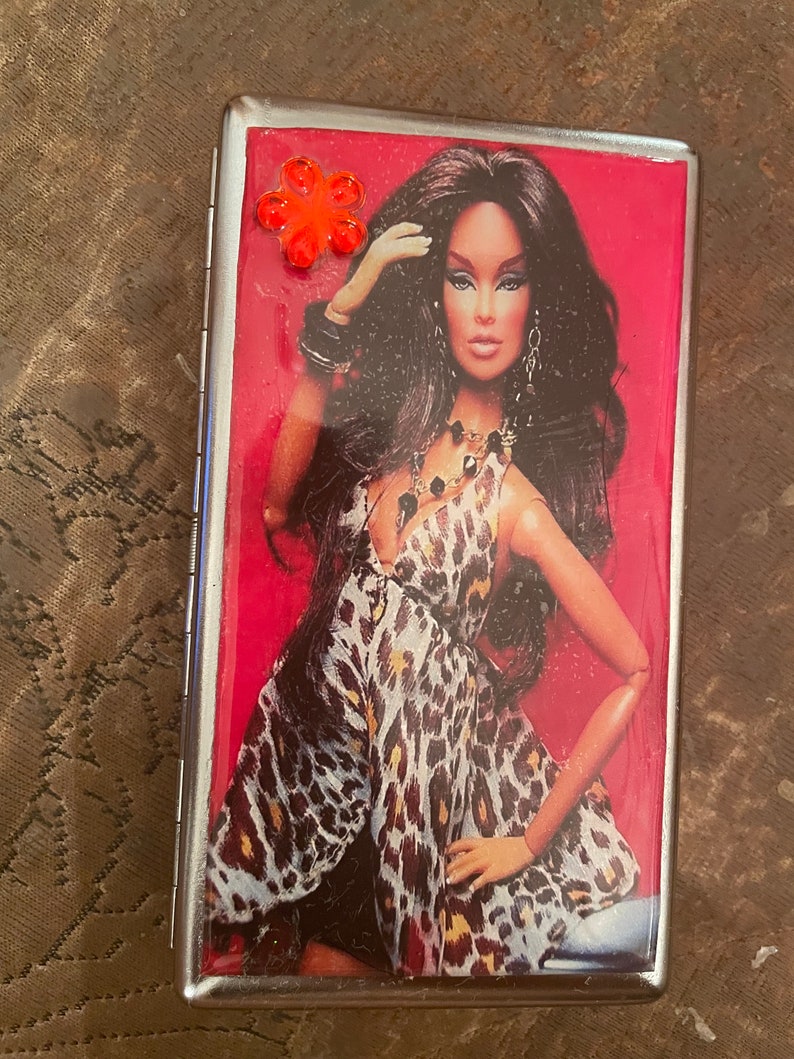 Bronzina Doll-icious Cheetah Mirror Tissues 1-clip or 2-Clip 120s Cigarette Case Business Credit Card Holder image 1