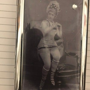 Retro 1890s Burlesque Actress 2-Clip Cigarette Credit Card I.D. Case Business Card Money Holder
