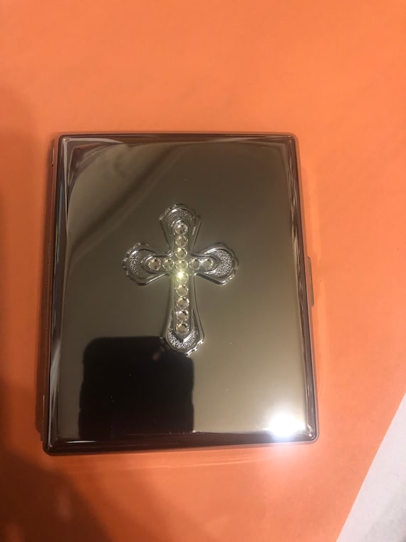 Cruz gotica plateada retro con cristales Swarovski Estuche tipo billetera para cigarrillos con 2 clips 100 Titular de la tarjeta de credito empresarial Etsy Mexico