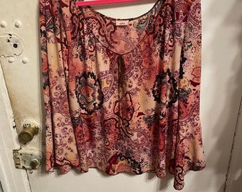 Vintage Simply Be Ellie Bohemian Pink/Burgundy Paisley Floral Nylon Flared Sleeve Pullover Top Plus Size 3X (20/22)