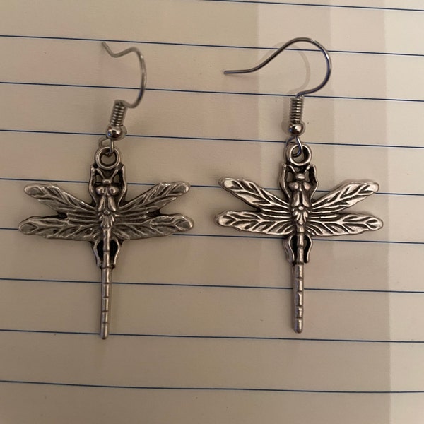 Gothic style Antique Silver filigree Dragonfly French wire Dangling Earrings
