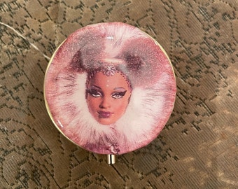 Retro AronPuffs back Doll-icious Vintage Bronze push-button round Pill box