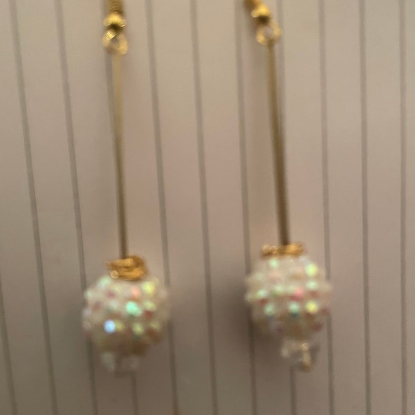 Vintage Mod 1960s glitter white Ball Gold  French ear wire Dangling Earrings