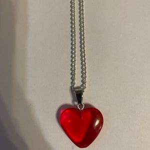 Retro Ruby Red vintage small Heart Pendant Silver chain Necklace