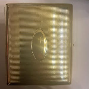 Oval Cigarettes