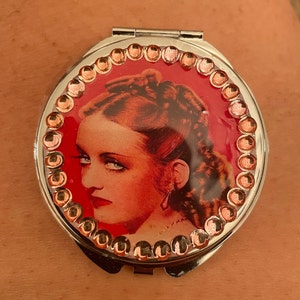 Retro Bette Davis Jezebel met kristallen rand kleine zilveren spiegel Compact