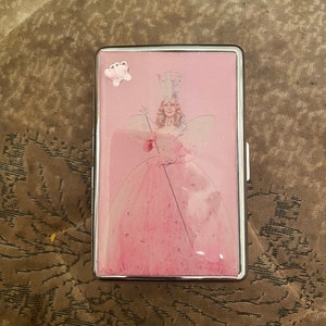 Retro Pink Glinda the Good Witch 2-clip 100s Cigarette Portfel Etui na Karty Kredytowe Biznesowe