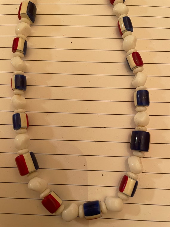 Vintage 1950s Red White Royal Blue Cube Bead Neckl