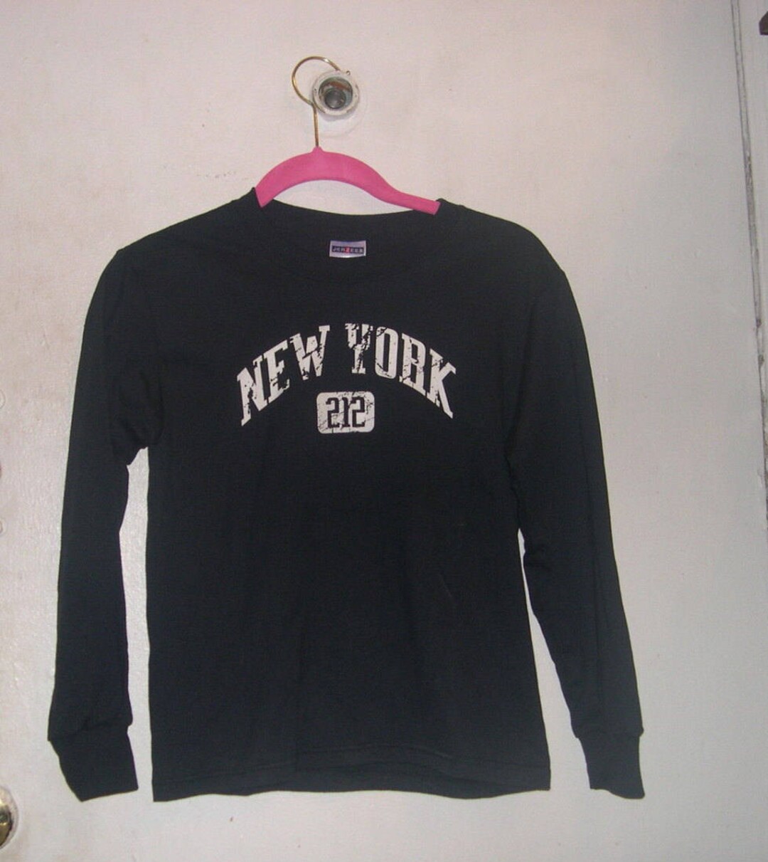 Amazon.com: Conquest NY Vintage Athletic Sports JS02 T-Shirt