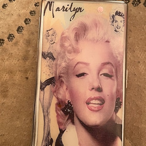 Retro Marilyn Blonde Bombshell Spiegel Gewebe 120er Jahre 1-Clip oder 2-Clip Zigaretten Etui Business Kreditkartenhalter
