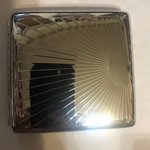 Zilveren vintage art-deco-zonnestraal met 2 clips, vierkante sigarettenkoker zakelijke creditcardhouder
