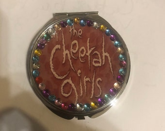 Collector Bejeweled Cheetah Girls rond Silver Mirror Compact