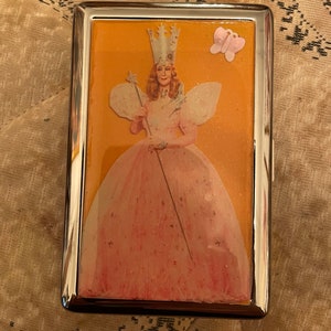 Retro Yellow Glinda the Good Witch Silver 2-clip Cigarette Credit Card I.D. Case Business Card Money Holder