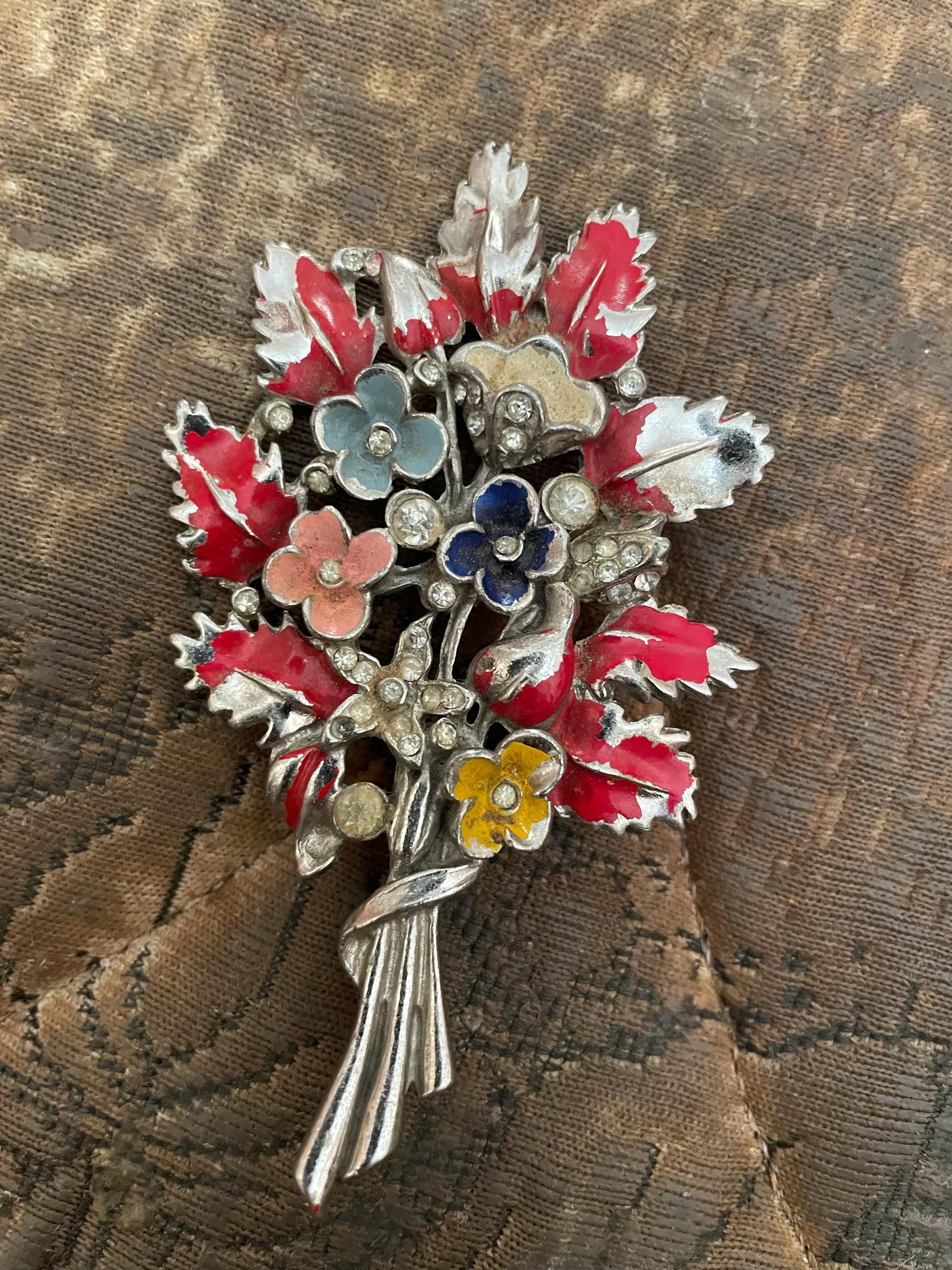 Ancienne Broche Bouquet De Fleurs En Laiton émaillé - Bijou Vintage Floral - Réf : CH20