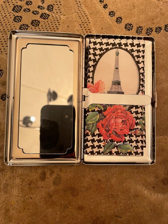 Retro 1920s Mistinguett Paris Qui Brille Mirror Compact Tissue or 120s  Cigarette Wallet Card Case
