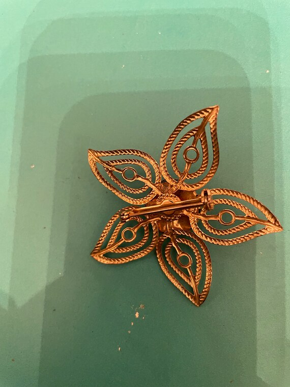 Vintage 1950s Gold Brass Fleur Filigree Brooch Pin - Etsy