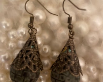 Retro Cintage Brass briolette filigree Jade GreenMoriccan Skein Bead French wire dangling Earrings