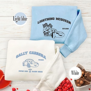 Bluza z haftem McQueen i Sally Couple, Bluza z haftem Cars Movie, Haftowana koszulka Cars Characters, Koszulka z kreskówek