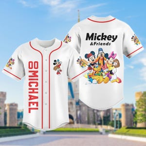 ミッキーと仲間たちのベースボールジャージ、ディズニーミッキーベースボールTシャツ、カスタムネームジャージシャツ、ディズニーファンのためのテーマパーク衣装
