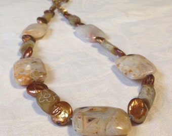 Golden Luxury Necklace Pearls Rutilated Gemstones Strand