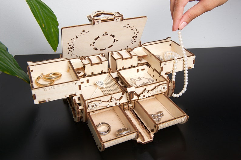 Steampunk Treasure Box: DIY Mechanical Model Kit image 5