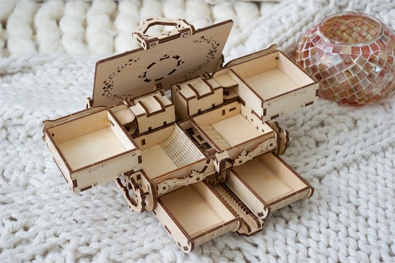 Steampunk Treasure Box: DIY Mechanical Model Kit image 4