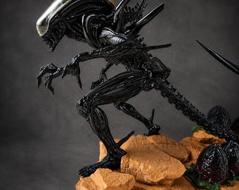 Alien The 8th Passenger Resin Collectible Figure Handcrafted Display Statue