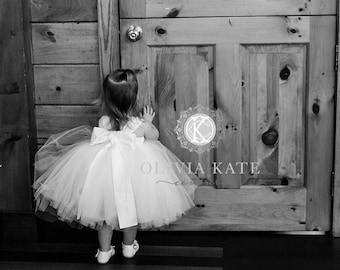 Knee Length Girls Dress,  Flower Girl Dress, flower girl dress white, toddler, flower girl dress ivory, flower girl tulle tutu, tutu dress