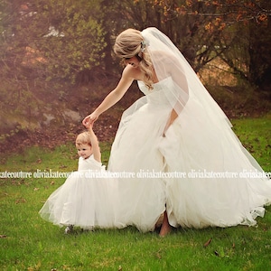 Blumenmädchen Kleid Elfenbein Tüll Baby Kleinkind Kleider Prinzessin Tutu Kleid Mädchen Kleider Weißes Tüll Blumen Mädchen Kleid Hochzeiten Bild 3