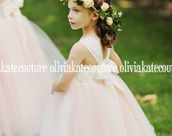 Vestido de dama de honra em tule blush: vestido de noiva com corpete de algodão feito à mão