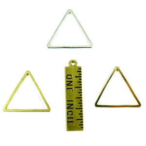 Small Gold Plated Triangle Shape Wire Charms 12x K207-C image 4