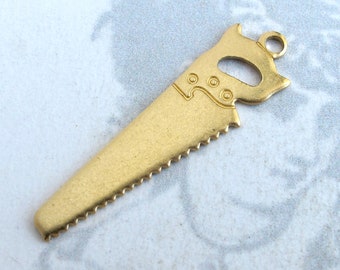 Brass Engraving Saw Charms (8X) (M728)