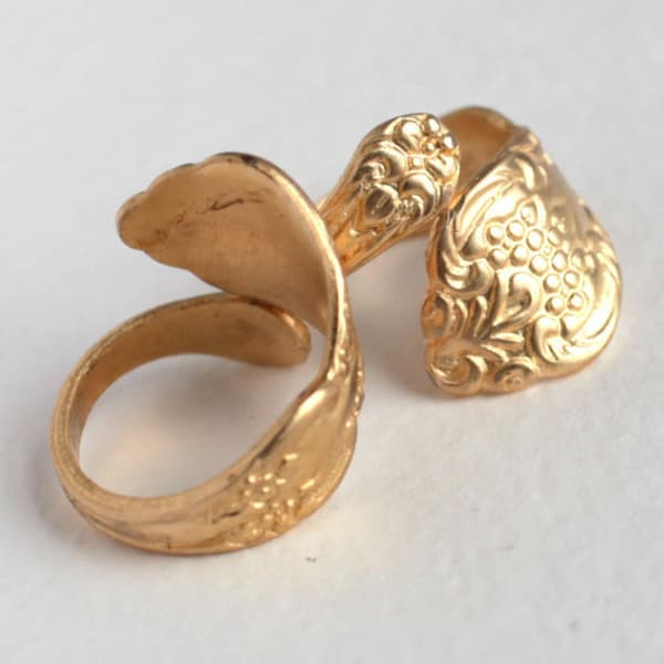 Spoon Handle Ring - Etsy