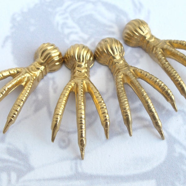 Brass Chicken Foot Charms (4X) (M740-A)