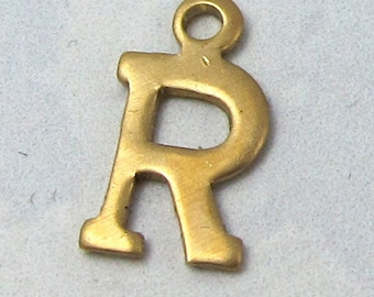 Raw Brass Letter R Charms (10X) (A516)