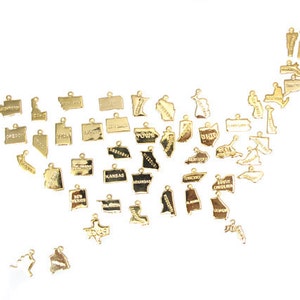 ENGRAVED Tiny Gold Plated State Charms 50x A450-C image 1