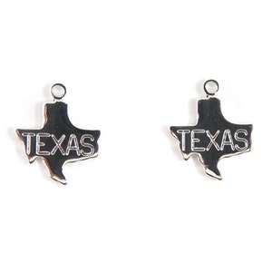 Engraved Tiny SILVER Plated on Raw Brass Texas State Charms 2X A442-B image 2