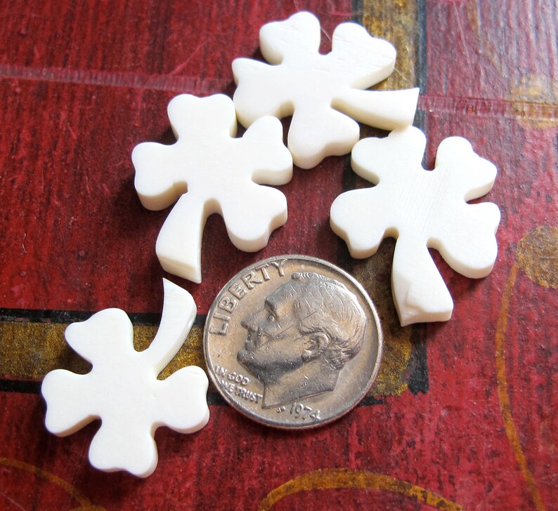 Vintage Hand Carved Bone Four Leaf Clover Charms / Beads 4X NS559 image 4