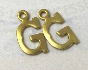 Raw Brass Letter G Charms (10X) (A506)