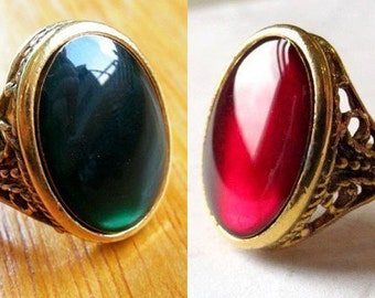 Vintage Gold Plated Ruby Red and Green Resin Rings (1 of each) (J577)