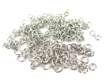 Rhodium Plated 4x5mm Oval Jump Rings - 12 grams (approximately 250x) (20 gauge) K858-B