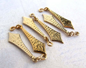 Vintage Gold Plated Pointed Decorative Drop Charms (8X) (V376)