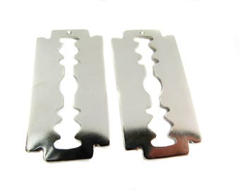 Rhodium Plated Vintage Style Razor Blade Engraving Pendants - Dull Edge (2X) (M751-B)