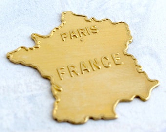 Brass Embossed France Pendants (4X) (M722)