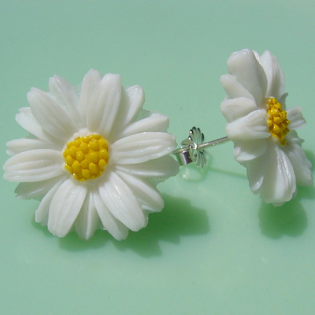 Vintage Daisy Post Earrings Etsy