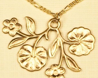 Vintage Gold Floral Necklace